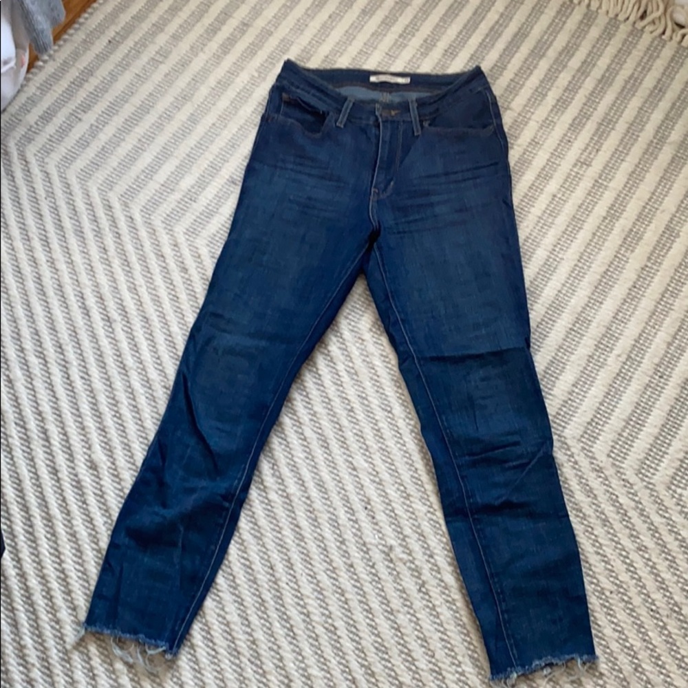 Levis 721 high rise skinny jeans - 28